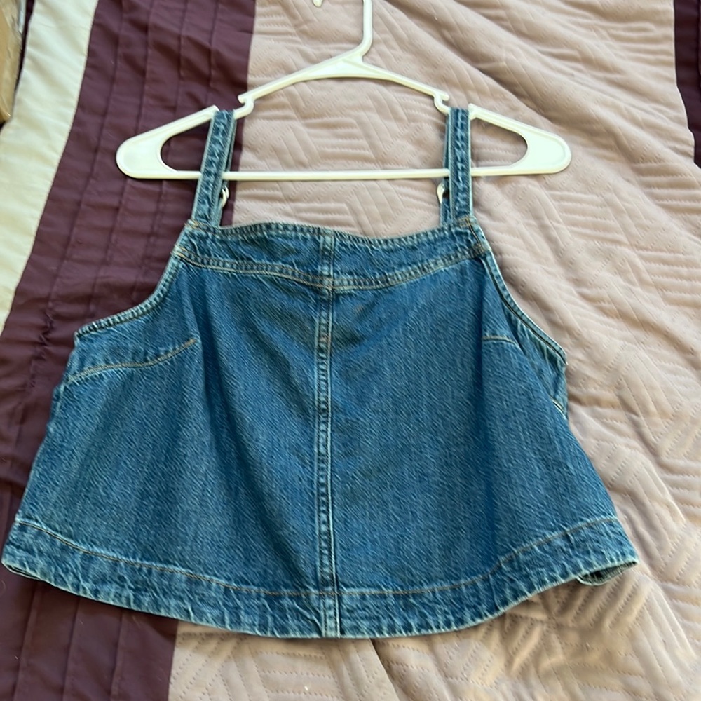 Gap denim shirt size M.